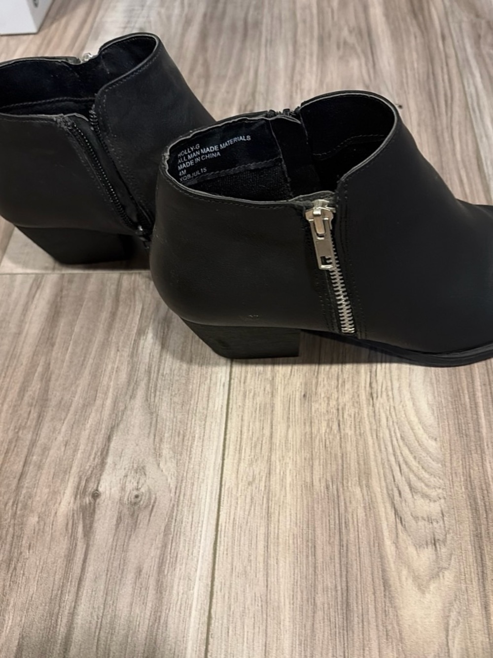 UNIONBAY Black Kids Ankle Boots with Side Zipper